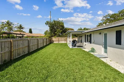 510 Kingbird Circle Delray Beach FL 33444