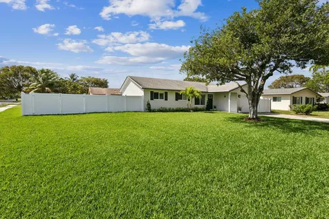 510 Kingbird Circle Delray Beach FL 33444