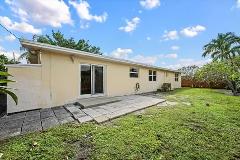 1409 Richard Lane Lake Worth Beach FL 33460