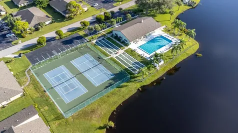 1768 Lakefront Boulevard Fort Pierce FL 34982