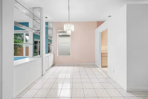 1115 Gator Trail West Palm Beach FL 33409