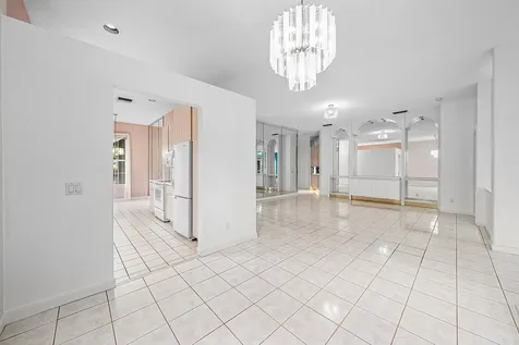 1115 Gator Trail West Palm Beach FL 33409