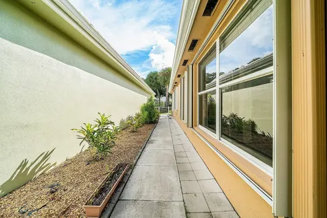 1115 Gator Trail West Palm Beach FL 33409