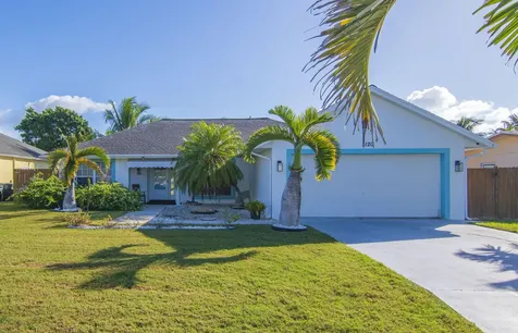 1120 Granda Street Fort Pierce FL 34949