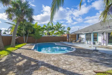 1120 Granda Street Fort Pierce FL 34949