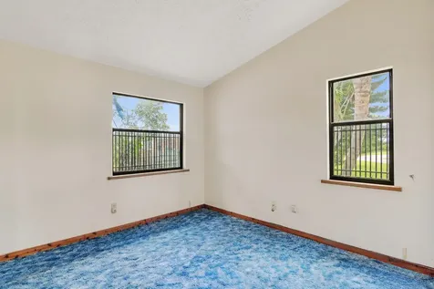 398 Sw Ray Avenue Port Saint Lucie FL 34983