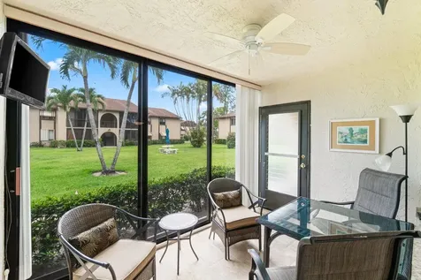 234 Pine Hov Circle Greenacres FL 33463