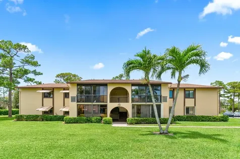 234 Pine Hov Circle Greenacres FL 33463