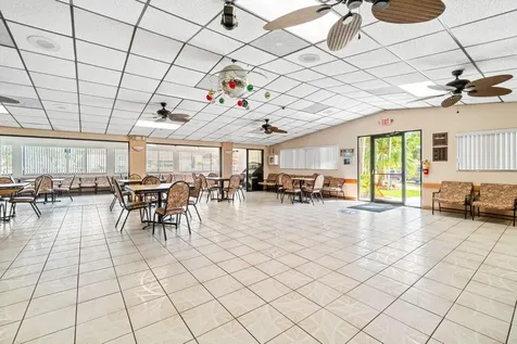 234 Pine Hov Circle Greenacres FL 33463
