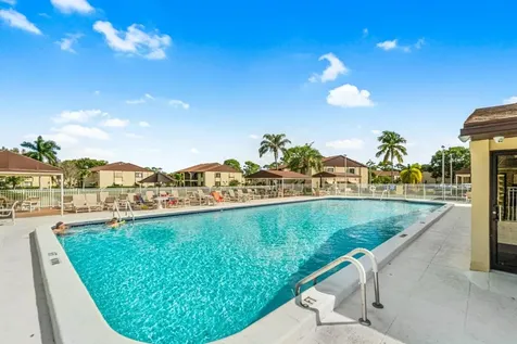 234 Pine Hov Circle Greenacres FL 33463
