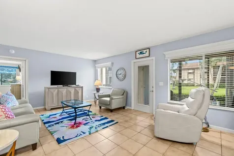 234 Pine Hov Circle Greenacres FL 33463