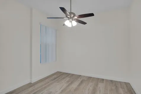 324 Nw Bentley Circle Port Saint Lucie FL 34986