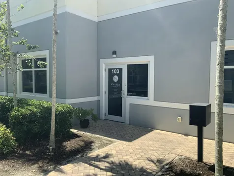 544 NW University Boulevard Boulevard Port Saint Lucie FL 34986