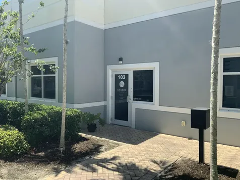 544 NW University Boulevard Boulevard Port Saint Lucie FL 34986
