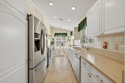 7307 Marsh Terrace Port Saint Lucie FL 34986
