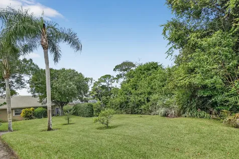 7307 Marsh Terrace Port Saint Lucie FL 34986