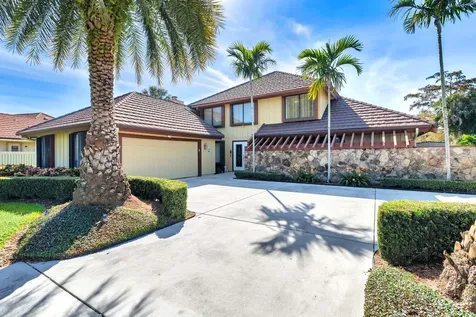 29 Cambria Road Palm Beach Gardens FL 33418