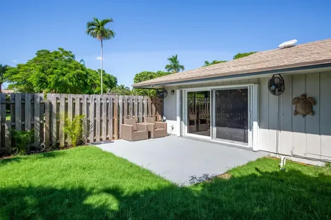 187 Auburn Drive Lake Worth Beach FL 33460