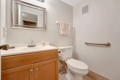 4026 Swansea B Deerfield Beach FL 33442