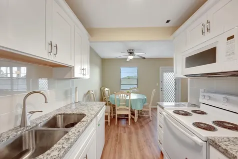 4026 Swansea B Deerfield Beach FL 33442
