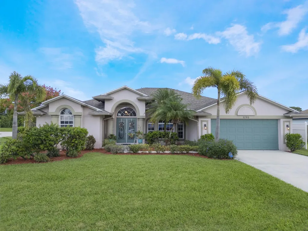 5793 Nw Dublin Drive Port Saint Lucie FL 34986