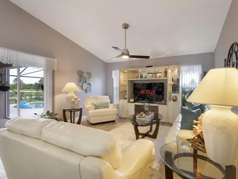 5793 Nw Dublin Drive Port Saint Lucie FL 34986