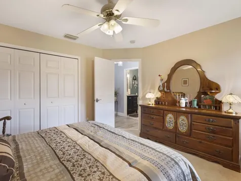 5793 Nw Dublin Drive Port Saint Lucie FL 34986