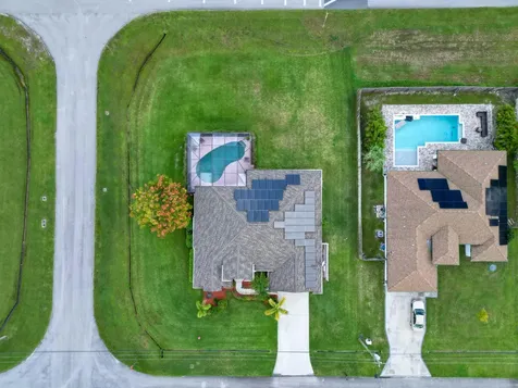 5793 Nw Dublin Drive Port Saint Lucie FL 34986