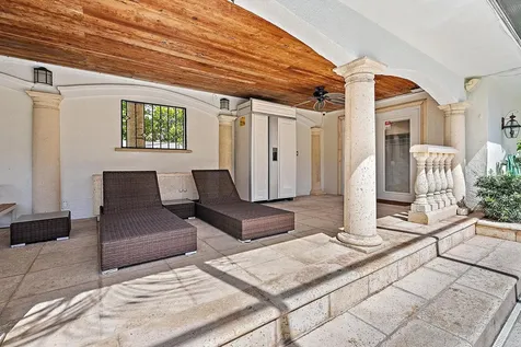228 9th Street West Palm Beach FL 33401