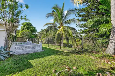 1190 Nw 69th Avenue Margate FL 33063