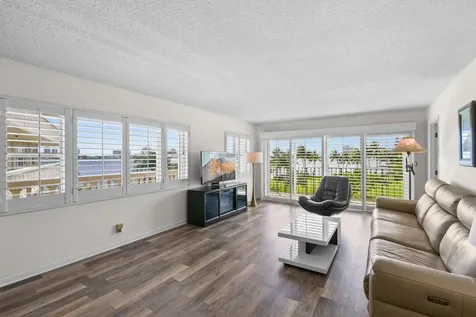 801 Lake Shore Drive Lake Park FL 33403