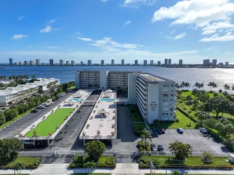 801 Lake Shore Drive Lake Park FL 33403