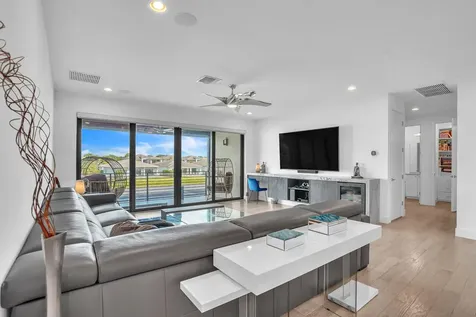 8611 Dearborn River Way Boca Raton FL 33496