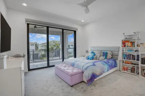 8611 Dearborn River Way Boca Raton FL 33496