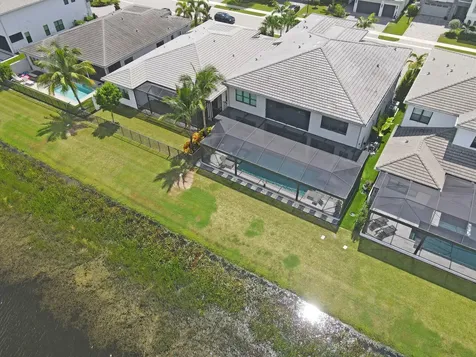 8611 Dearborn River Way Boca Raton FL 33496