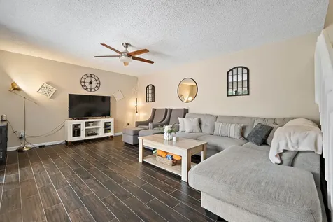 825 Center Street Jupiter FL 33458