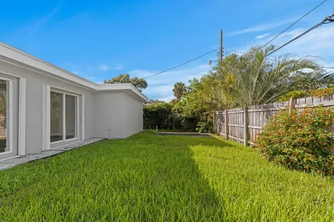 3671 Ne 13th Avenue Pompano Beach FL 33064