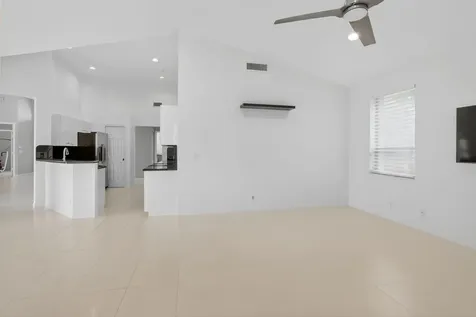 10028 Venezia Place Boca Raton FL 33428