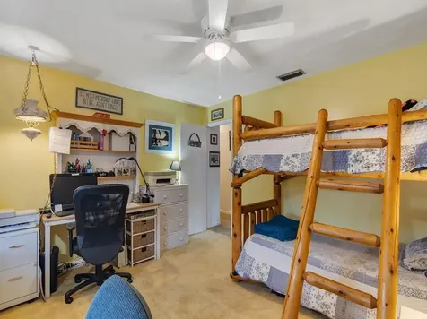 5675 Sunshine Avenue Okeechobee FL 34972