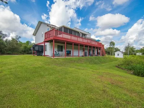 5675 Sunshine Avenue Okeechobee FL 34972