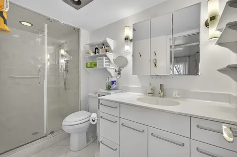 114 Somerset F West Palm Beach FL 33417
