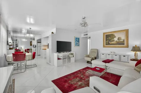 114 Somerset F West Palm Beach FL 33417