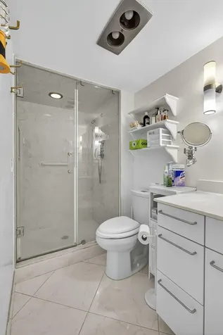 114 Somerset F West Palm Beach FL 33417