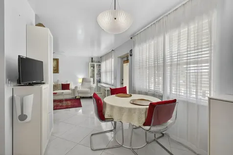 114 Somerset F West Palm Beach FL 33417