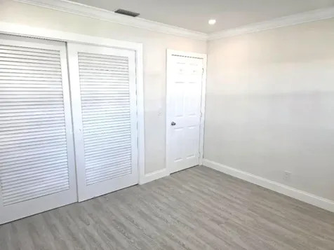 1008 Siesta Avenue Boynton Beach FL 33426