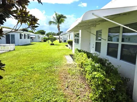 1008 Siesta Avenue Boynton Beach FL 33426
