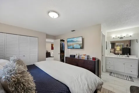 145 Lake Nancy Lane West Palm Beach FL 33411