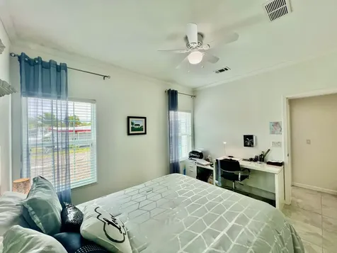 413 Hibiscus Drive Deerfield Beach FL 33442