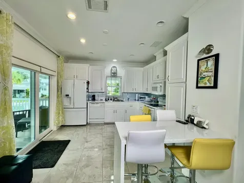 413 Hibiscus Drive Deerfield Beach FL 33442