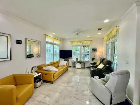 413 Hibiscus Drive Deerfield Beach FL 33442